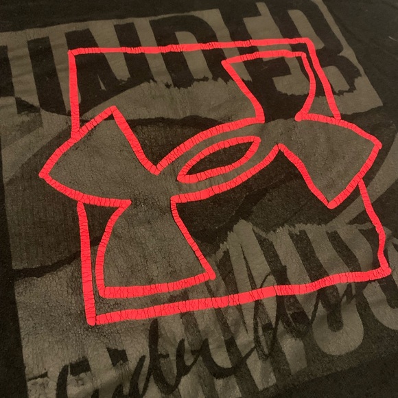 Under armour graphic tee shirt black grey red - Picture 2 of 3